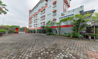 Urbanview Hotel Onyx Ketapang by RedDoorz