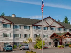 FairBridge Inn & Suites DuPont