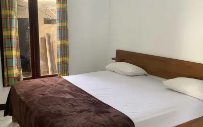 Pondok Nuansa Hotel a Ciracap