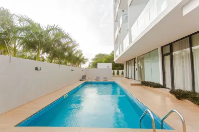 Accra Luxury Apartments at Pine Court Hotels in 