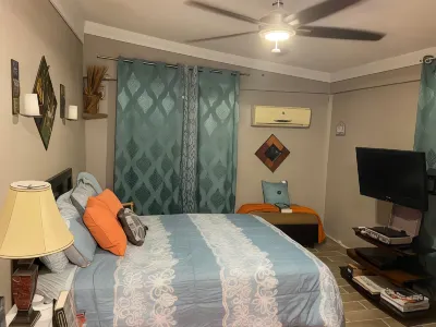 Rosebud Hotels near Ocean Hole