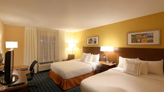 Fairfield Inn & Suites Cincinnati Eastgate