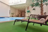 Best Western Plus les Terrasses de Brehat - Pools