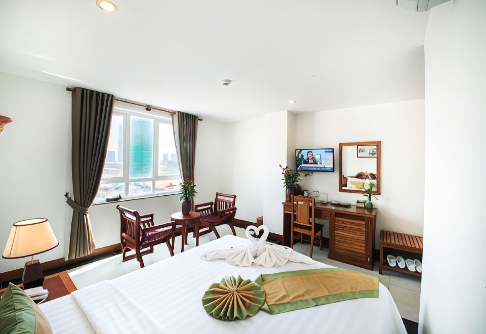 1. 릴렉스 호텔 프..