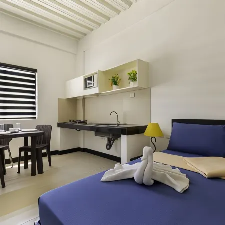 Coralview Beach Resort Hoteles en Bataán