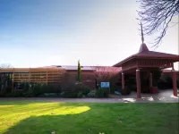 Apple & Grape Motel