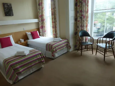 Harry's Hotel & Restaurant Hotel di Llanrhystud