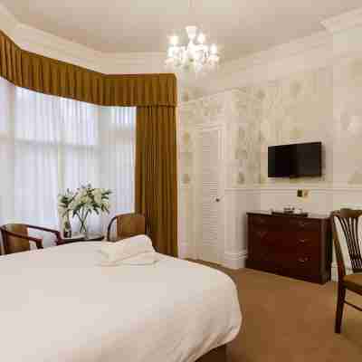 Lincoln House Private Hotel Rooms