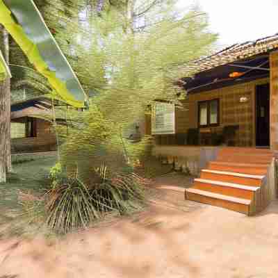 Dudhsagar Plantation Hotel Exterior