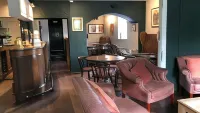 The New Inn 1730 Hotels in Bolton