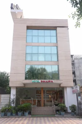 Hotel Shhaurya Hotels near Green Park