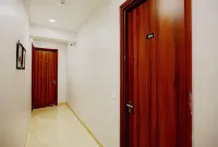 Goroomgo Caroline Homestay Bhubaneswar - parkir