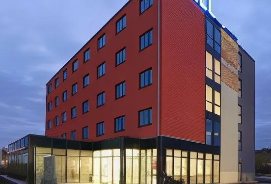 卡利泰希爾波爾特施泰因酒店