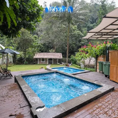 Maribaya Glamping Tent