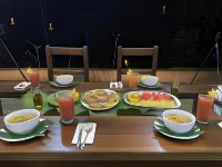 Arte de Plumas Birding Lodge - breakfast
