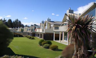 Alpine Resort Wanaka THC Hotels and Resorts
