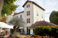 La Commanderie de Champarey Hotels in L'Isle-d'Abeau