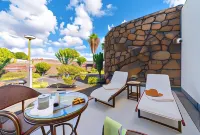 Villa Vik - Hotel Boutique - Adults Only - Airport Shuttle