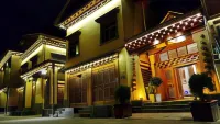 Shangri-La Moonlight City Bodhi Heart Retreat (Dukezong Old Town Branch) فنادق في 
