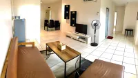 Queen Victoria Apartment Batam