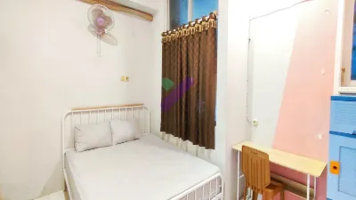 New Jasmine Guest House by Yurooms Hotell i Karangtengah
