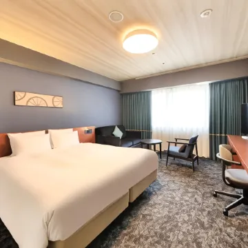 Richmond Hotel Yokohama-Bashamichi Отели рядом с достопримечательностью «Станция метро Kami Ooka »
