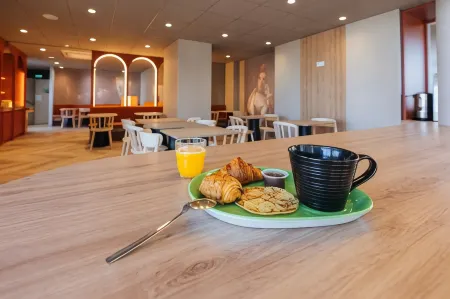 Ibis Styles le Mans Centre Gare Отели рядом с достопримечательностью «Музей Тессе»