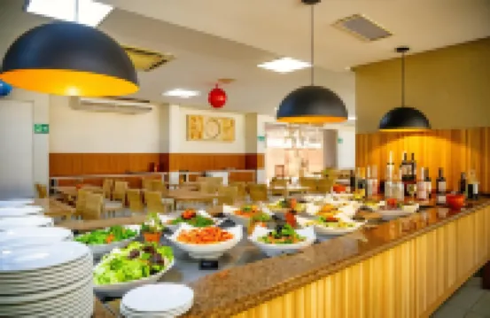 โรงแรมบูเลอวาร์ด สวีท บาย WAM Experience โรงแรมในกัลดาสโนวาส