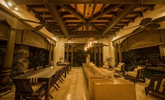Sergeant House Boutique Villa & Private Beach