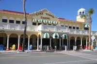 Lago Mar Motel and Apartments Hotel di Lake Worth