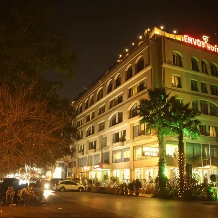 Envoy Continental Hotel, Blue Area, Islamabad Отели рядом с достопримечательностью «Парк Анкара»