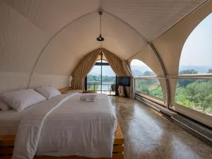 La Levée Resort