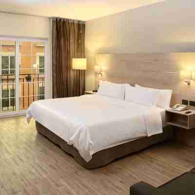 Holiday Inn Express TORREON by IHG Rooms