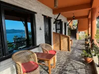 Nar-Bis Hotel