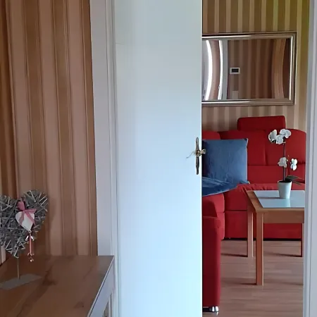 Vacation bungalow Wiesenblick