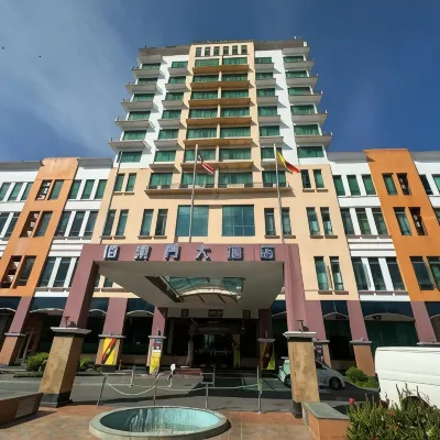 The Paramount Hotel Sibu Hotels near Kuil Sri Maha Mariamman Sibu