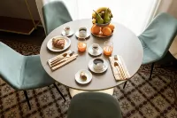 Scene Suites Apartments - Bữa sáng