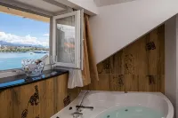 Top Rooms