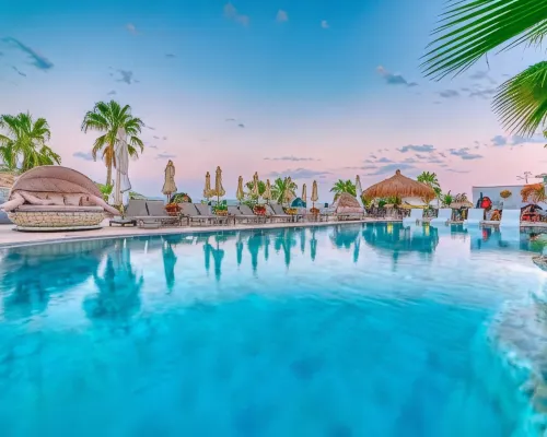 Illusion Beach ClubHotel Only Adult Hoteles cerca de Playa Kleopatra