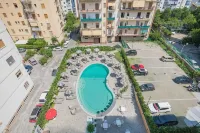 Hotel Leone - Infinity Pools
