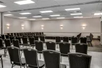 Heritage Inn Hotel & Convention Centre - Saskatoon - 2-Star