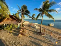 Lanas Beach Resort Carabao Island Hotels in Romblon