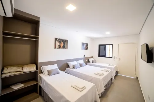 Pousada Cadiz - Piscina Climatizada - 3-Star