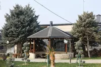 Ketrin Hotel Restaurant