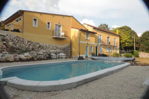 Chenevieres d'en Haut - Bed and Breakfasts