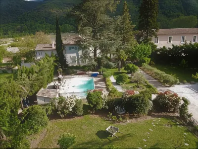 Maison Bersane Hôtels à : Faugères