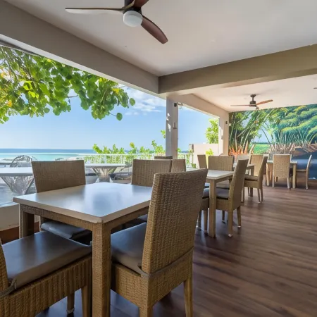 Travellers Beach Resort