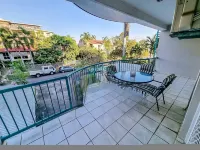 Zen City Balcony Outdoor Dining Mindal Markets Hotels in Larrakeyah