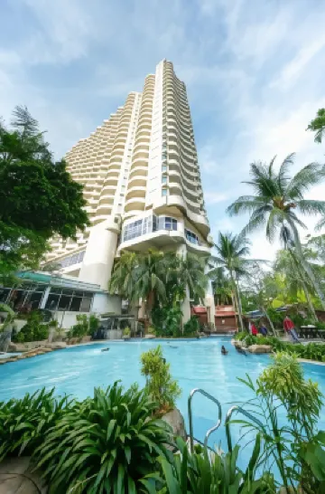 丹絨武雅海灘彩虹天堂