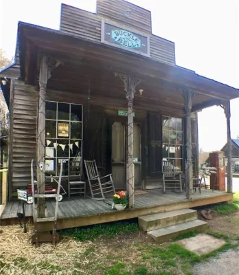 A Simpler Time: Two bedroom apt.  above 1906 General Store in Gold Hill NC